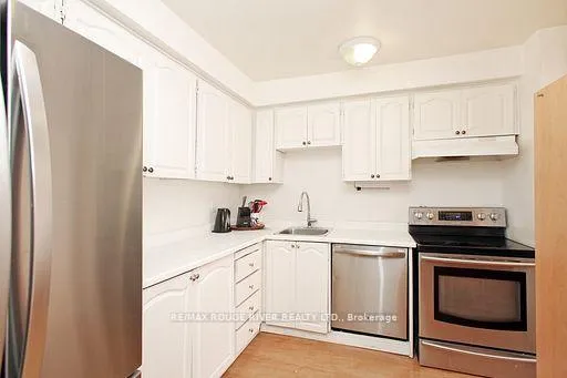 Photo 5 of Unit 15, 1330 Trowbridge Drive, Oshawa, Centennial — HOMEH