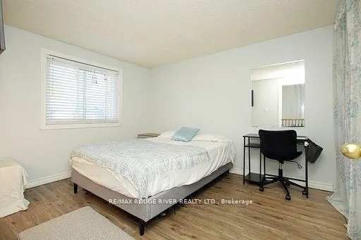 Photo 11 of Unit 15, 1330 Trowbridge Drive, Oshawa, Centennial — HOMEH