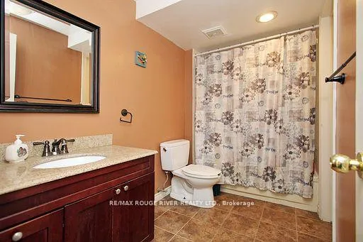 Photo 13 of Unit 15, 1330 Trowbridge Drive, Oshawa, Centennial — HOMEH