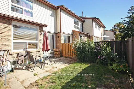 Photo 15 of Unit 15, 1330 Trowbridge Drive, Oshawa, Centennial — HOMEH
