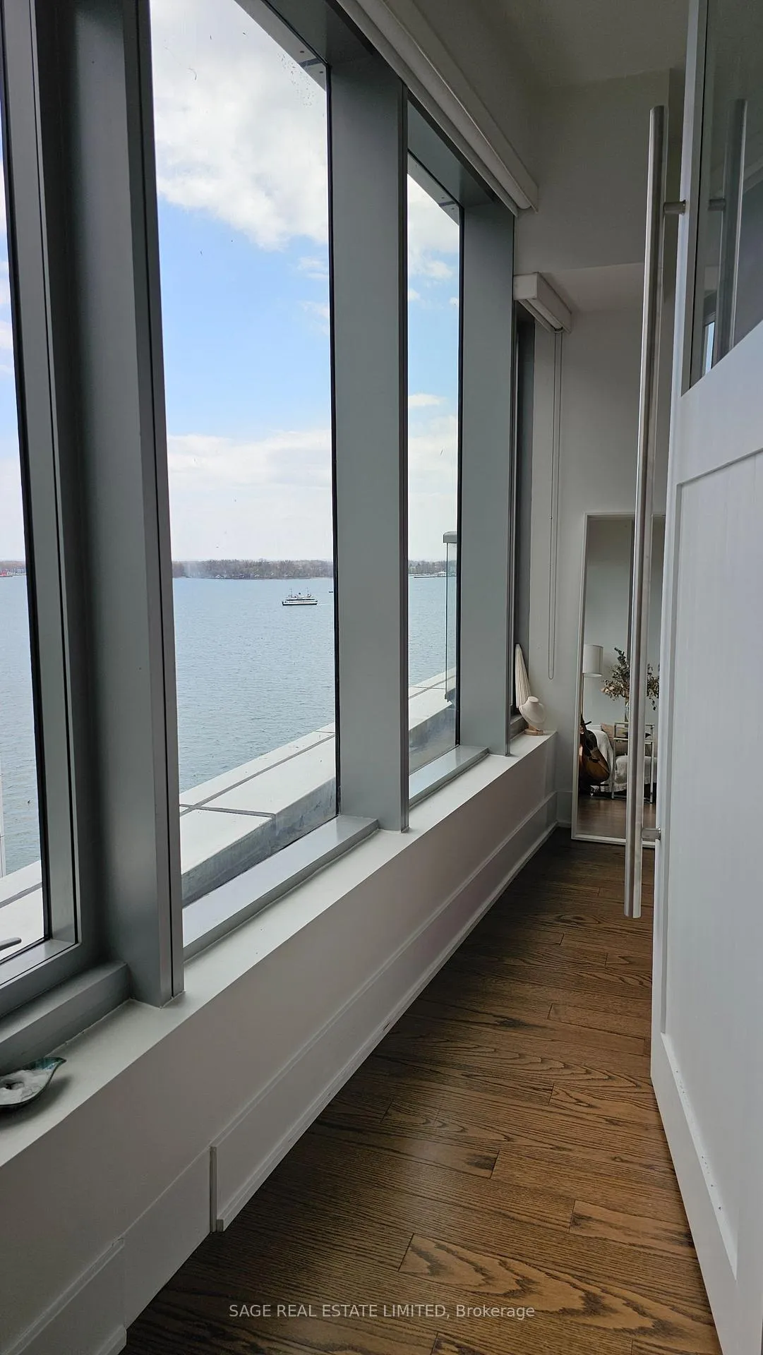 Photo 1 of Unit 1114, 39 Queens Quay E, Toronto, Waterfront Communities — HOMEH