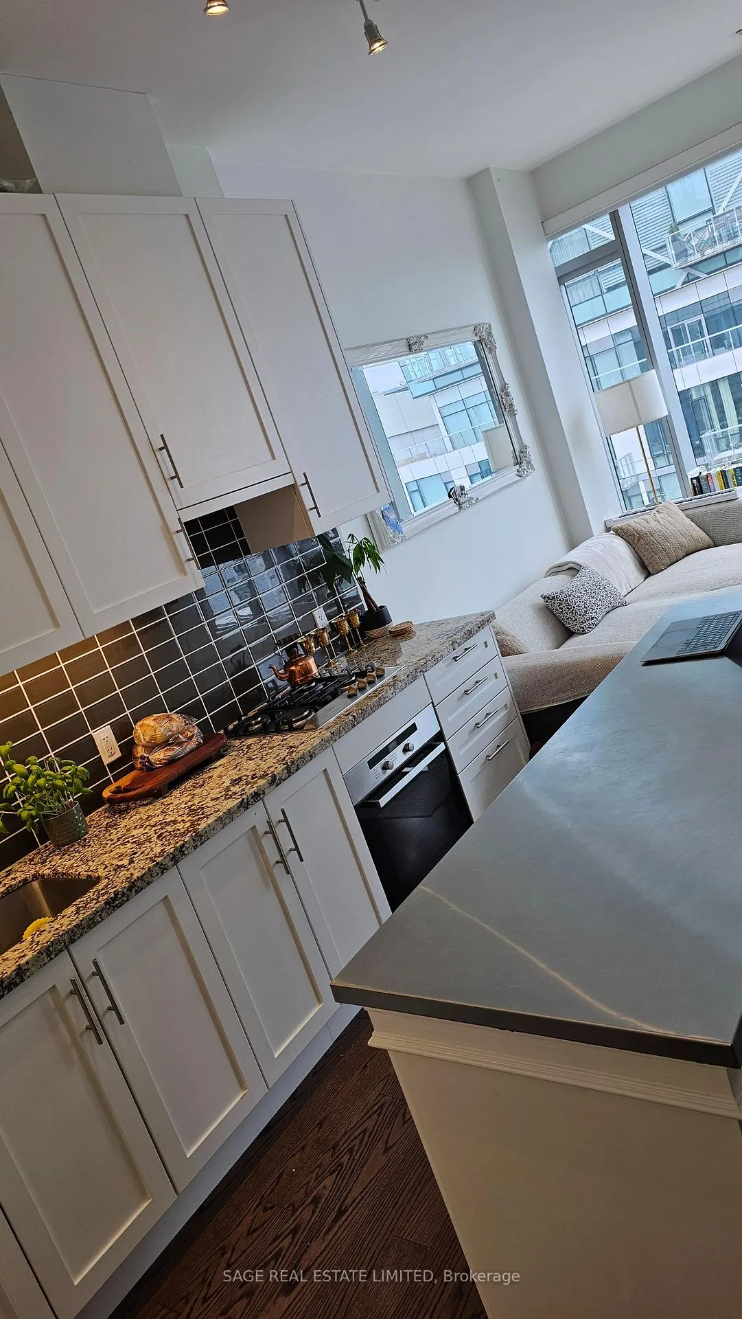 Photo 5 of Unit 1114, 39 Queens Quay E, Toronto, Waterfront Communities — HOMEH