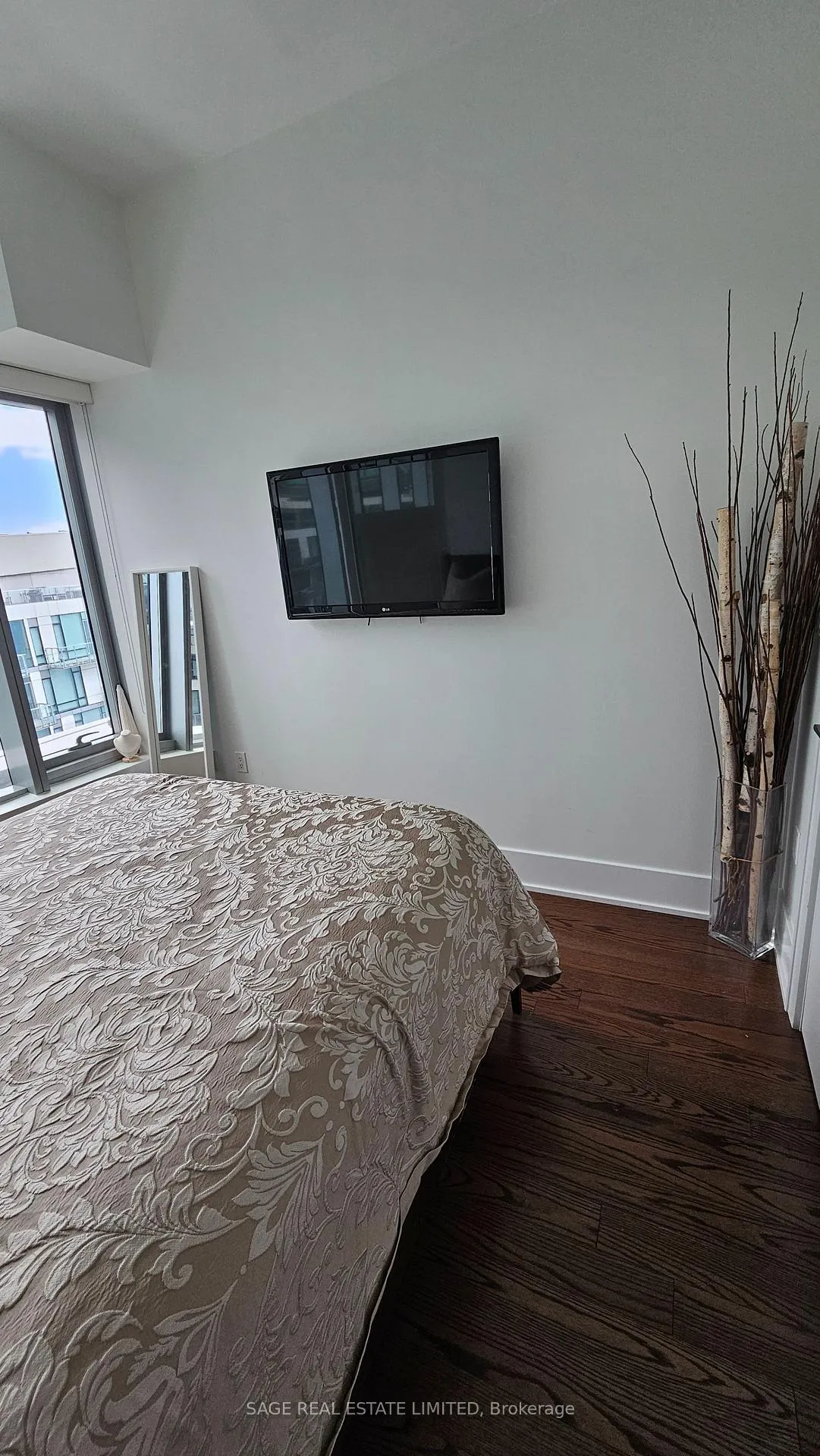 Photo 13 of Unit 1114, 39 Queens Quay E, Toronto, Waterfront Communities — HOMEH