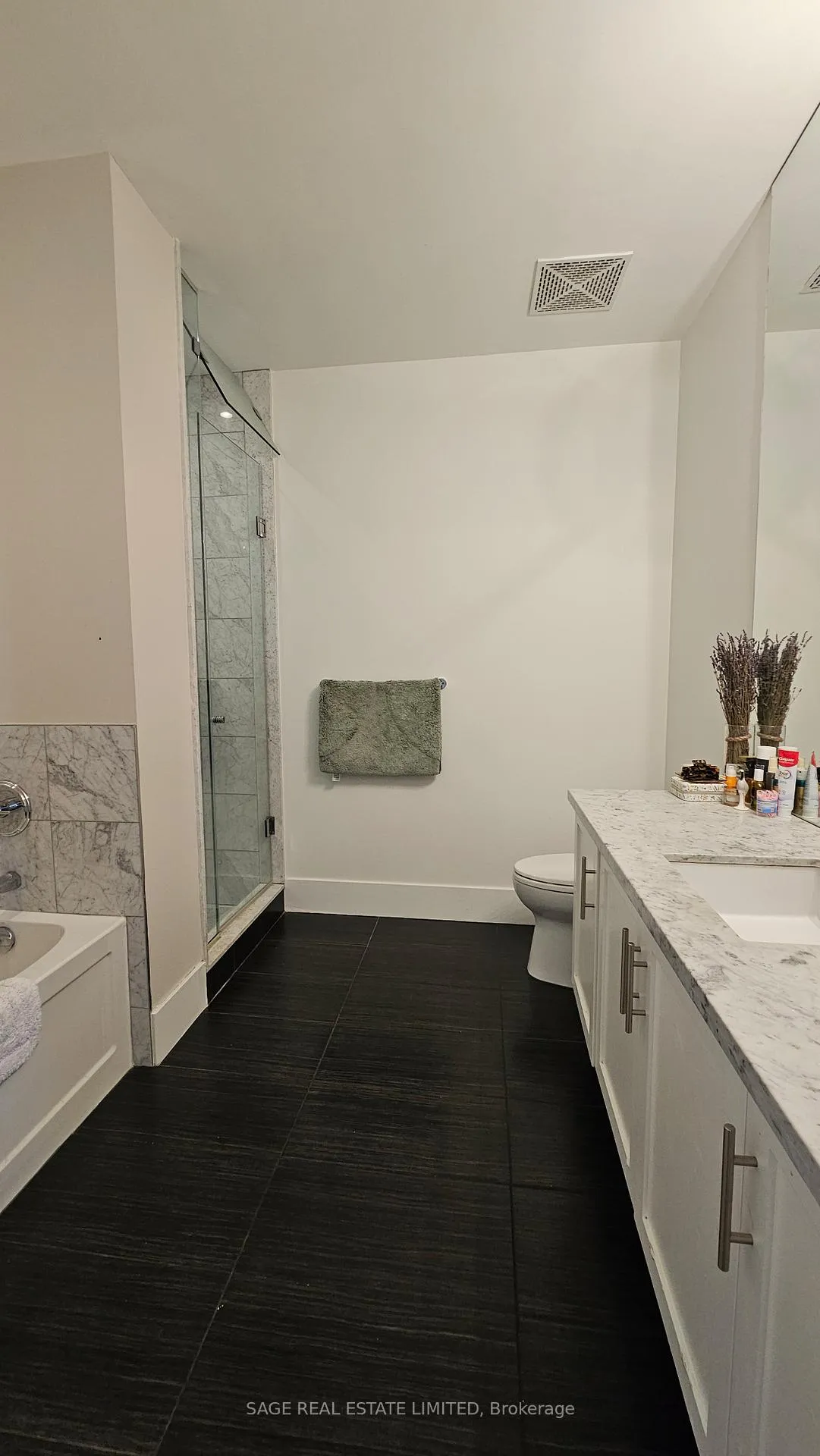 Photo 15 of Unit 1114, 39 Queens Quay E, Toronto, Waterfront Communities — HOMEH