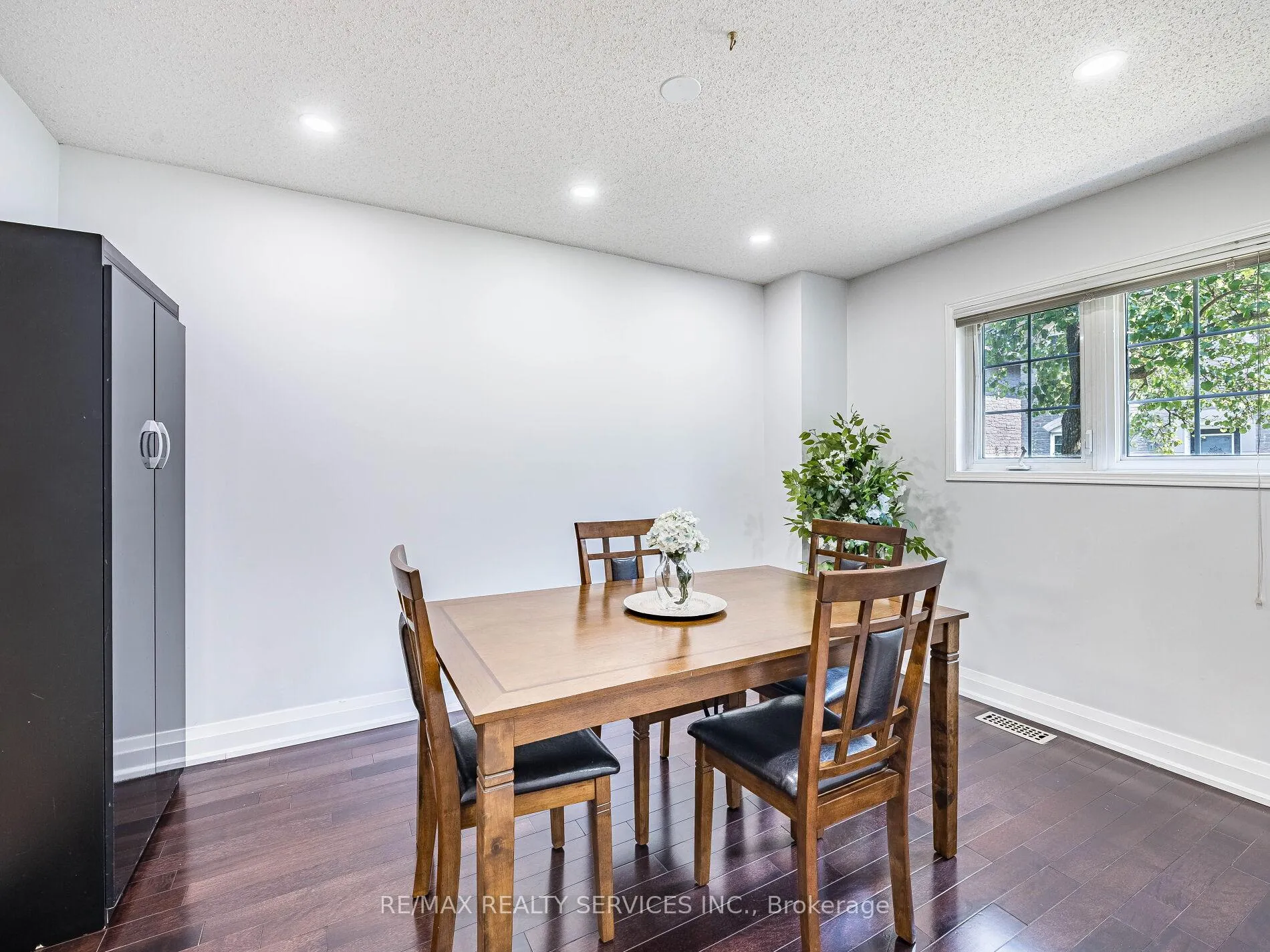 Photo 6 of Unit 136, 1995 Royal Road, Pickering, Village East — HOMEH
