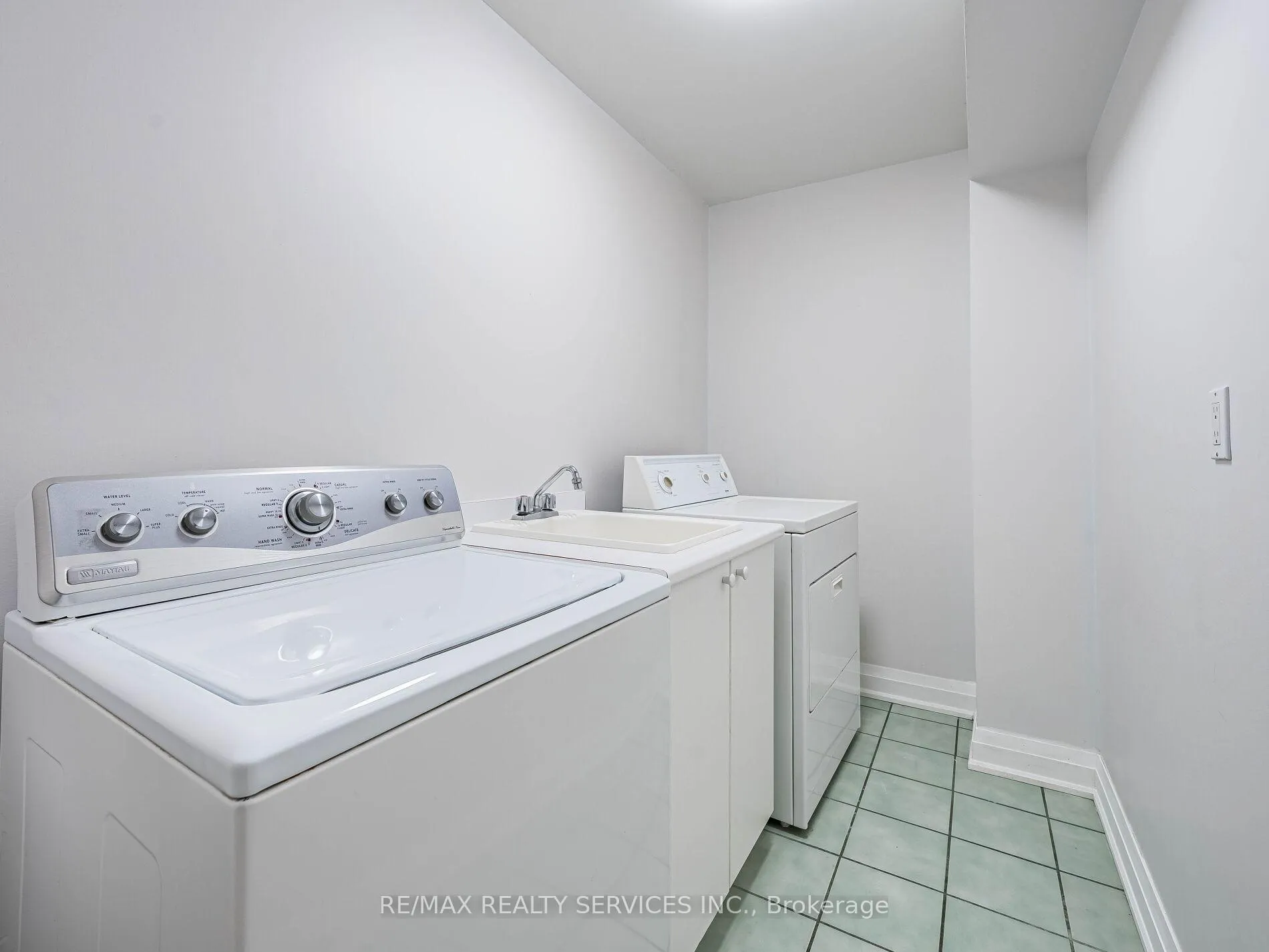 Photo 25 of Unit 136, 1995 Royal Road, Pickering, Village East — HOMEH