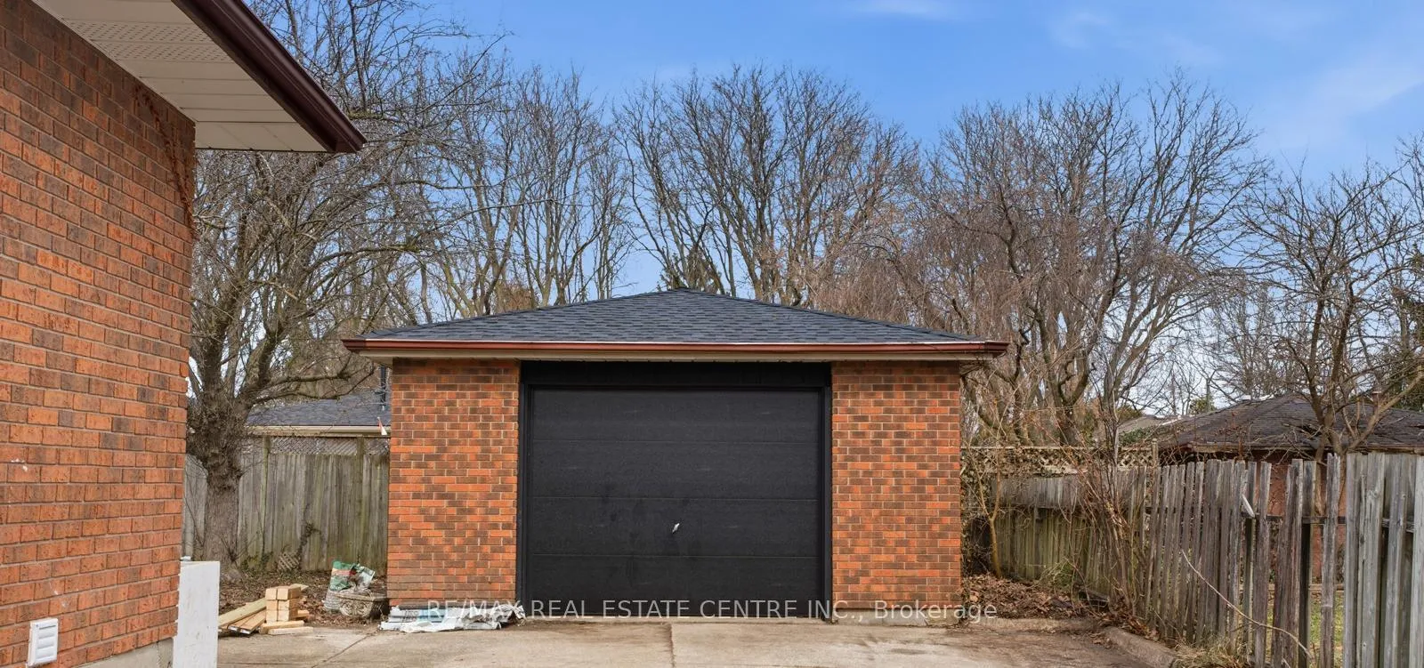 Photo 38 of 6183 Johnson Drive, Niagara Falls, Church's Lane — HOMEH