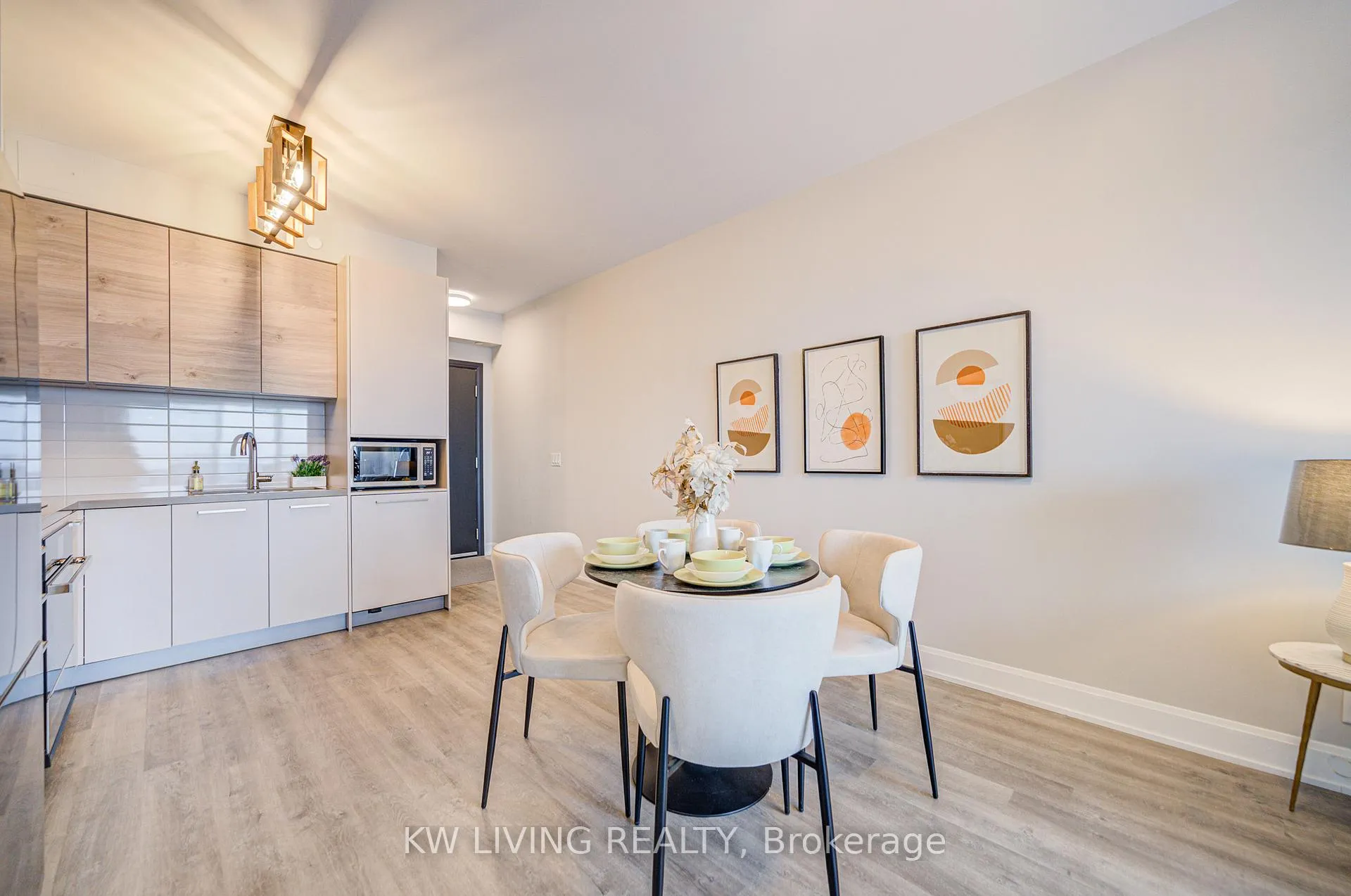 Photo 13 of Unit 1102, 38 Gandhi Lane, Markham, Commerce Valley — HOMEH