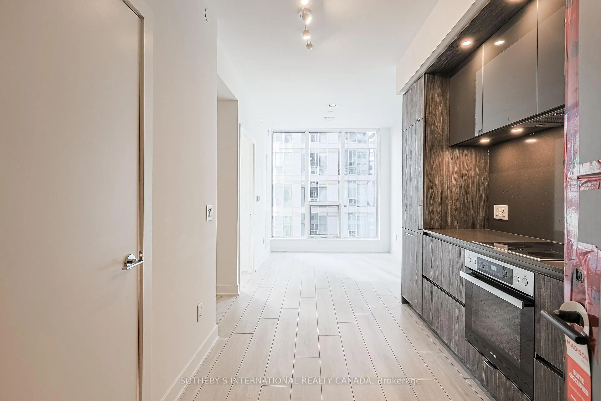 Photo 4 of Unit 1503, 15 Mercer Street, Toronto, Waterfront Communities — HOMEH
