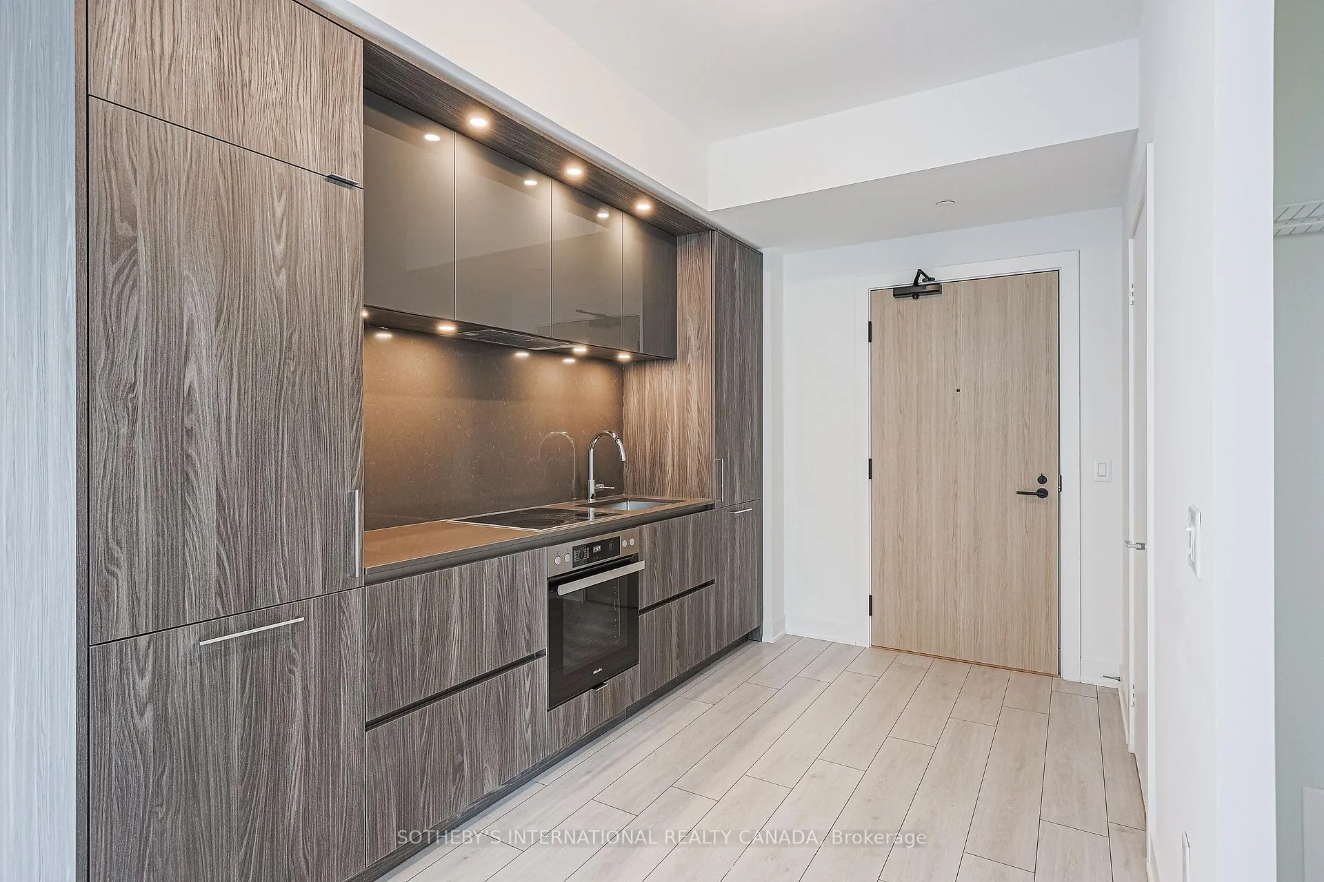 Photo 7 of Unit 1503, 15 Mercer Street, Toronto, Waterfront Communities — HOMEH