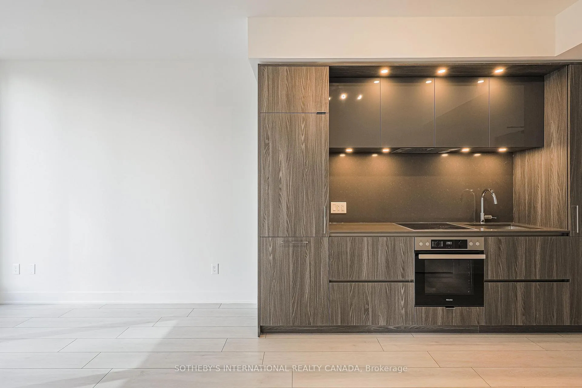 Photo 13 of Unit 1503, 15 Mercer Street, Toronto, Waterfront Communities — HOMEH