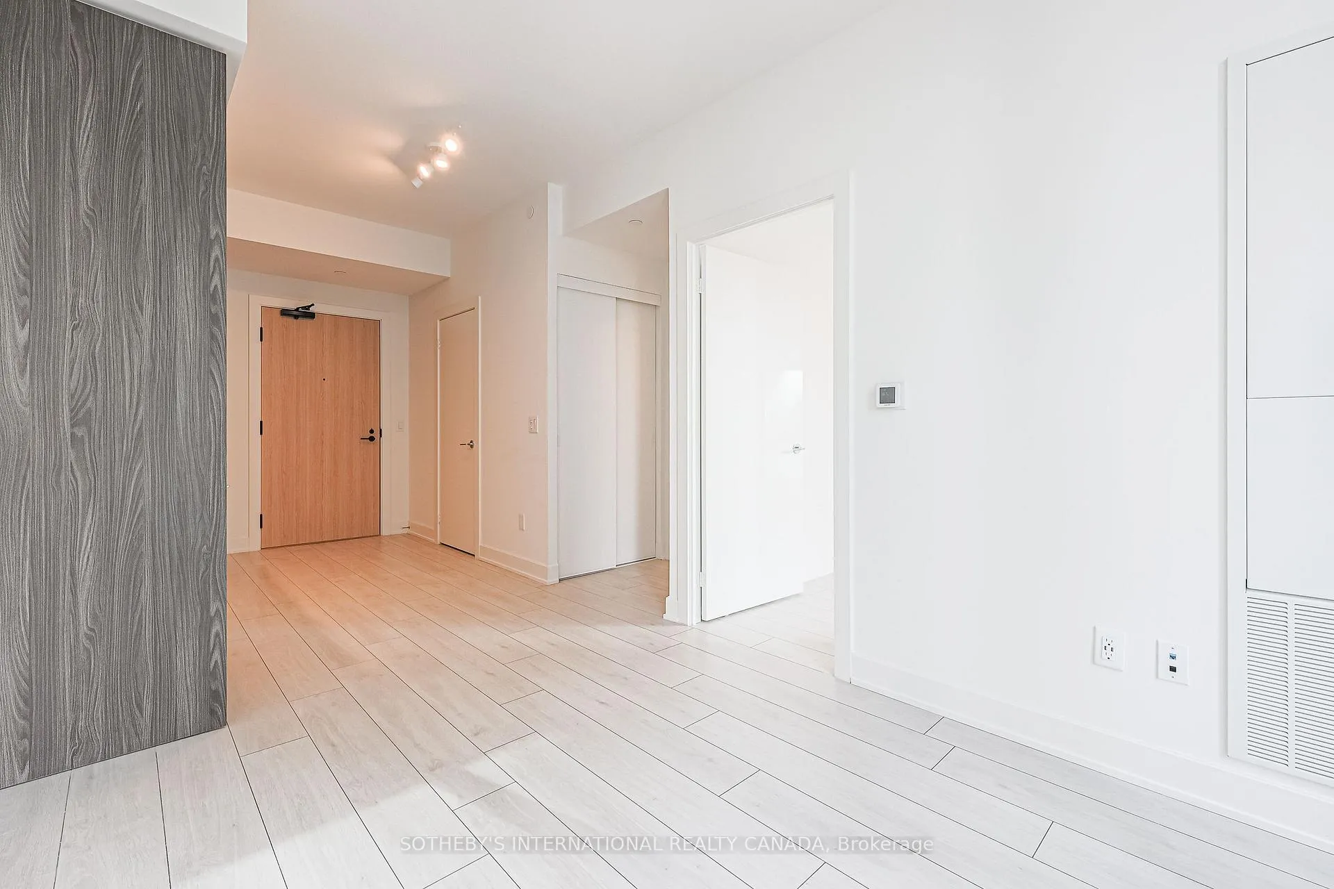 Photo 18 of Unit 1503, 15 Mercer Street, Toronto, Waterfront Communities — HOMEH