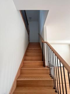 Photo 13 of 1415 Oakmont Common, Burlington, Tyandaga — HOMEH