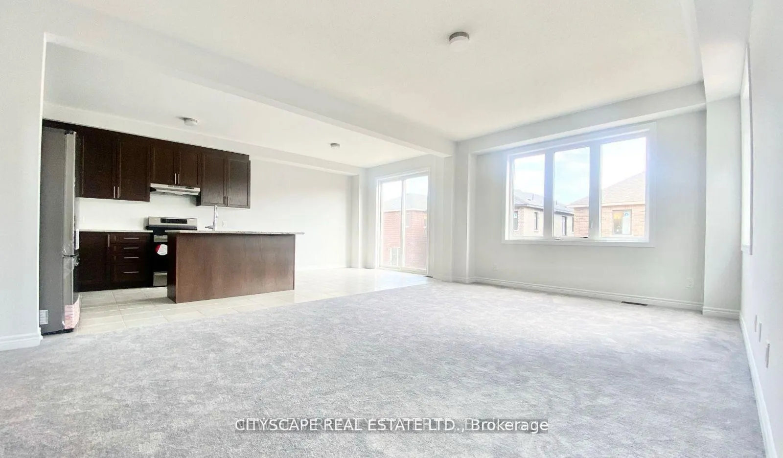Photo 2 of 1009 Lockie Drive N, Oshawa, Taunton — HOMEH