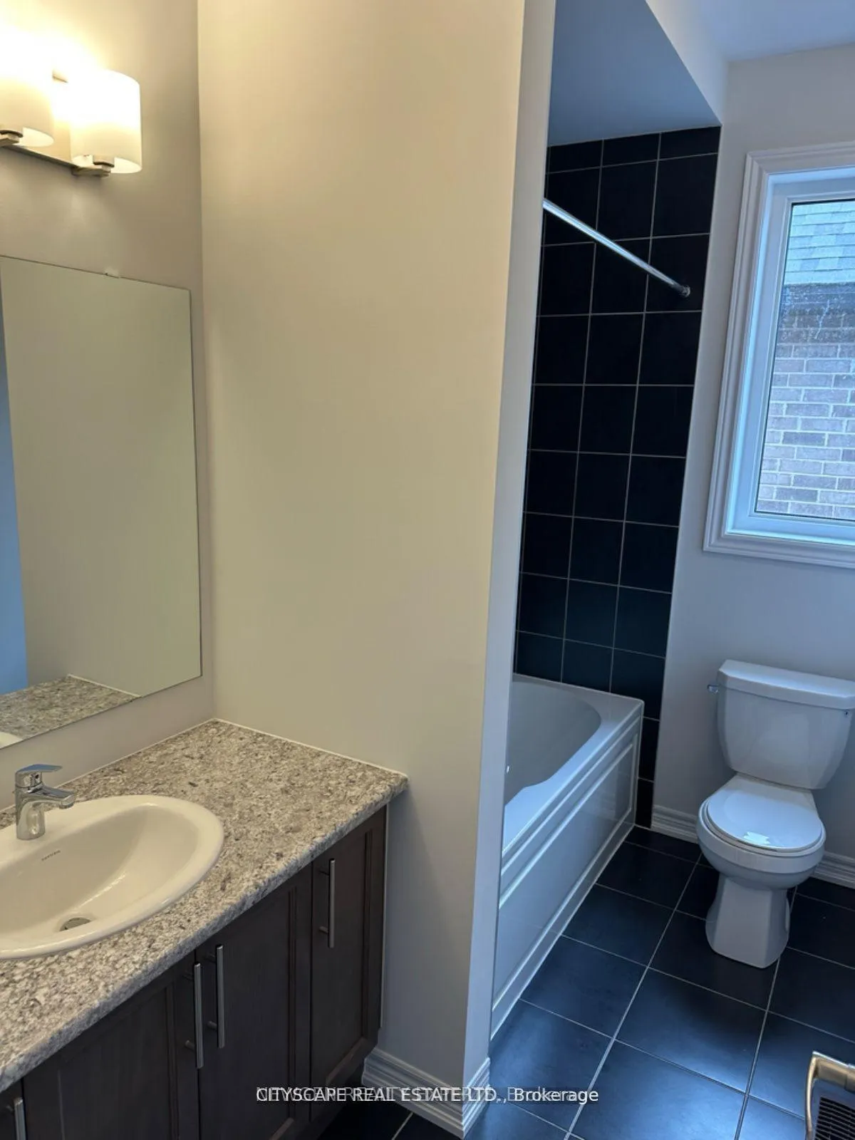 Photo 7 of 1009 Lockie Drive N, Oshawa, Taunton — HOMEH