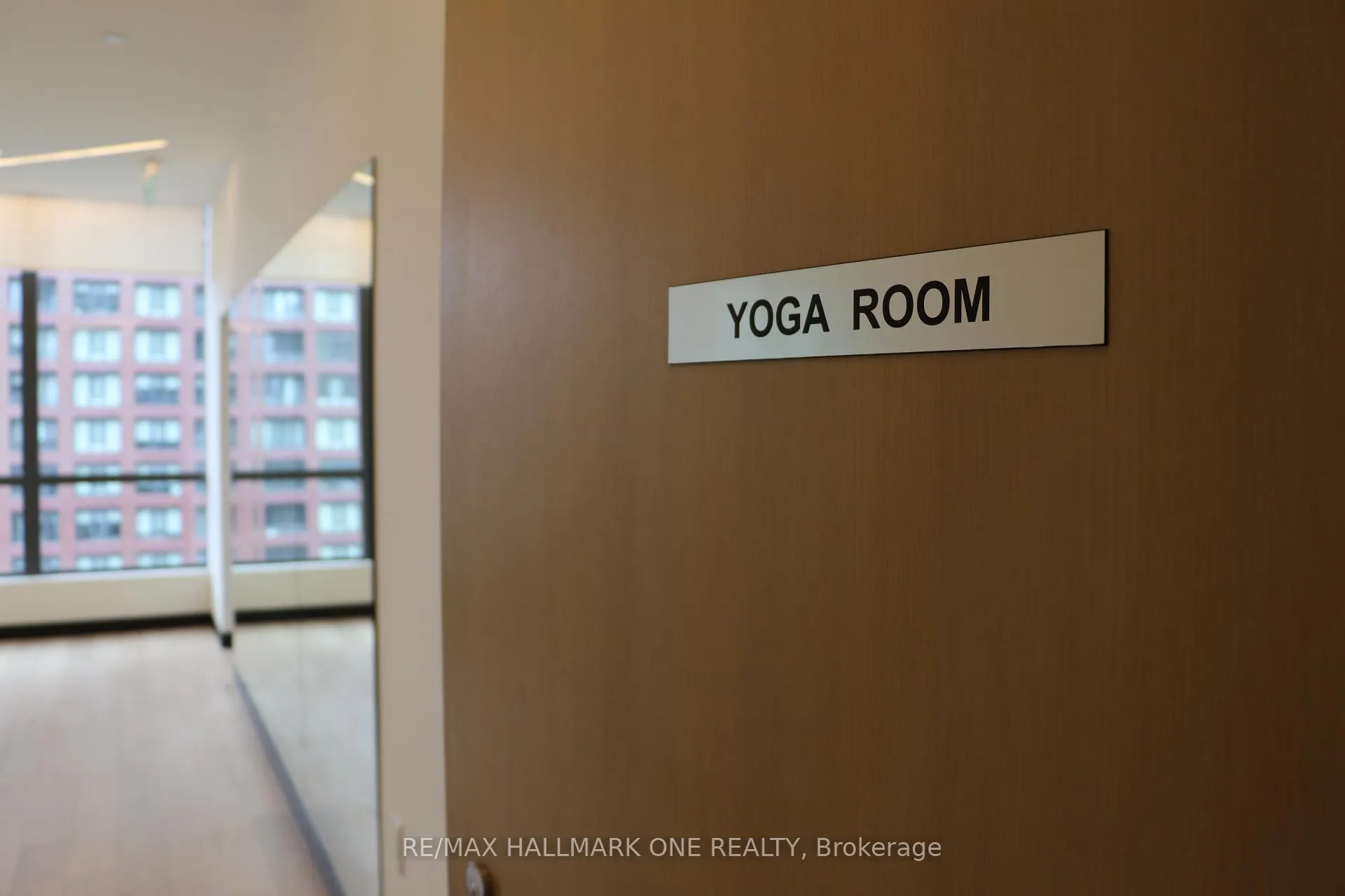 Photo 12 of Unit 2209, 395 Bloor Street E, Toronto, North St. James Town — HOMEH