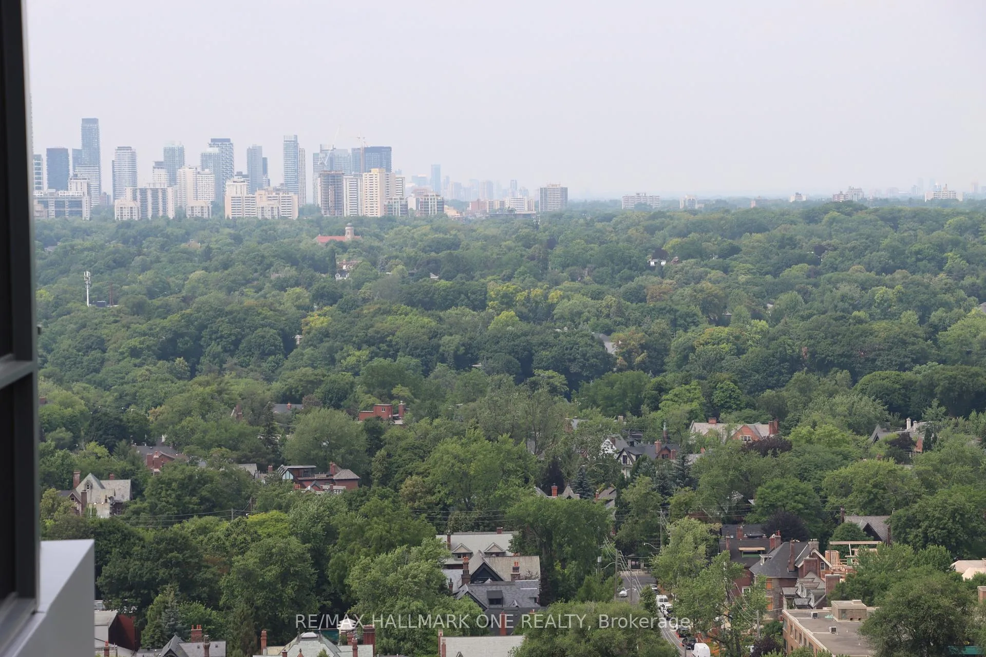 Photo 32 of Unit 2209, 395 Bloor Street E, Toronto, North St. James Town — HOMEH