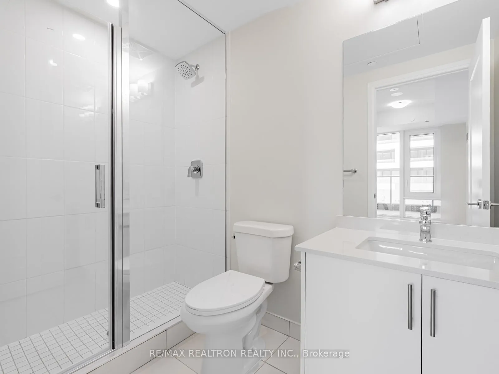 Photo 17 of Unit 217, 27 Korda Gate, Vaughan, Vellore Village — HOMEH