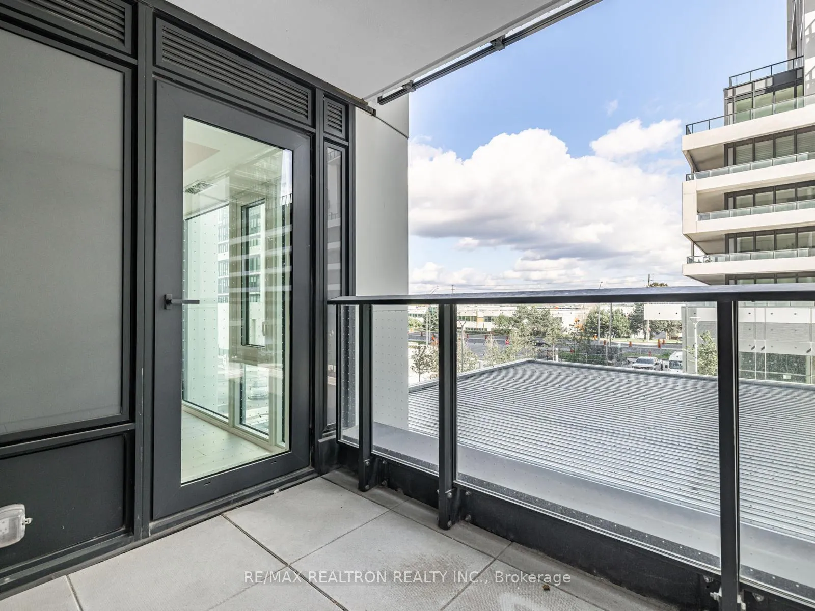 Photo 21 of Unit 217, 27 Korda Gate, Vaughan, Vellore Village — HOMEH