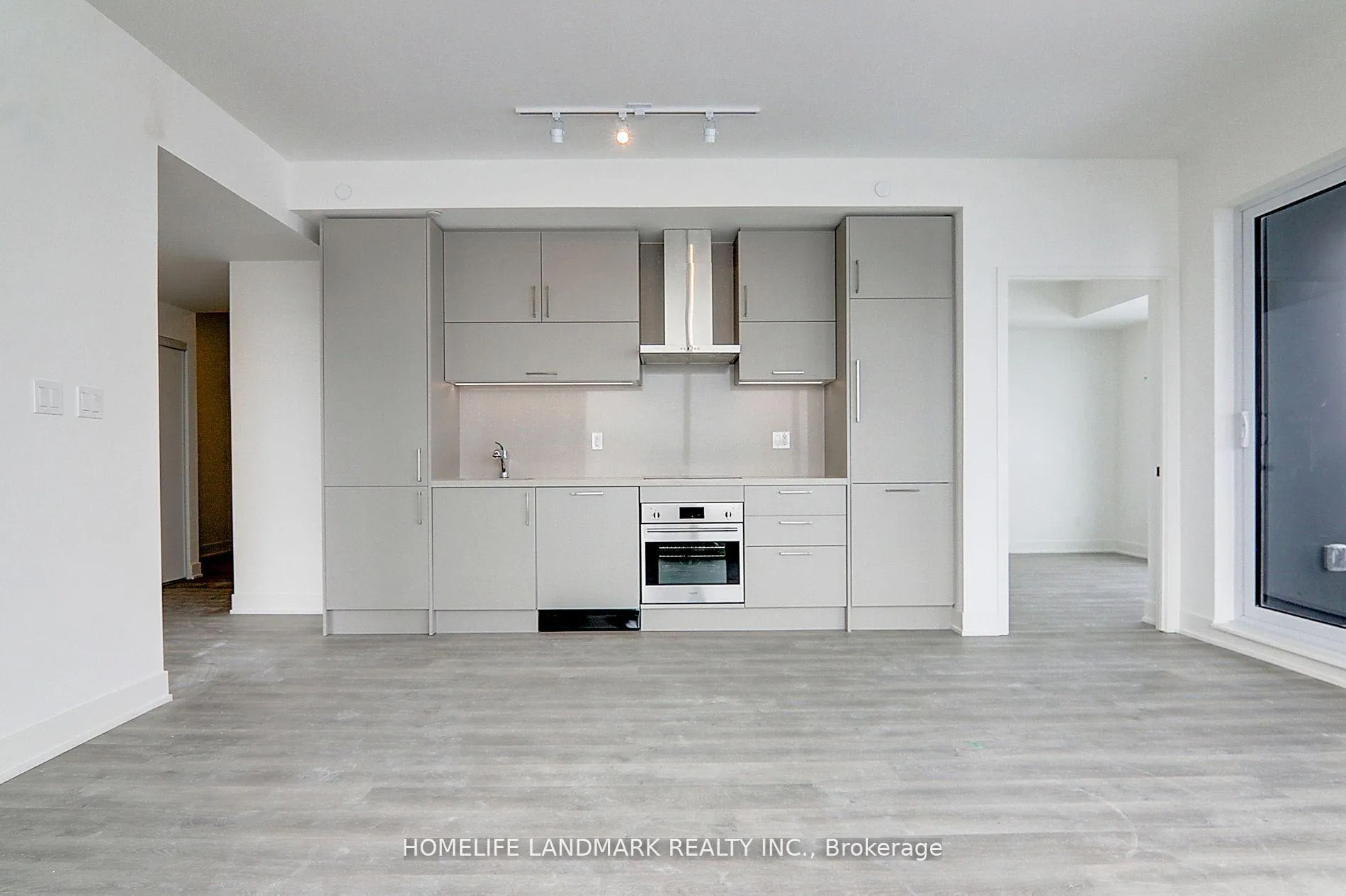 Photo 4 of Unit 2007, 38 Andre de Grasse Street, Markham, Unionville — HOMEH