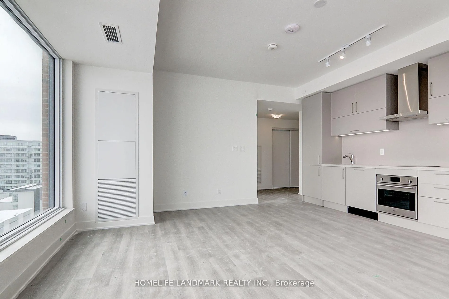 Photo 7 of Unit 2007, 38 Andre de Grasse Street, Markham, Unionville — HOMEH
