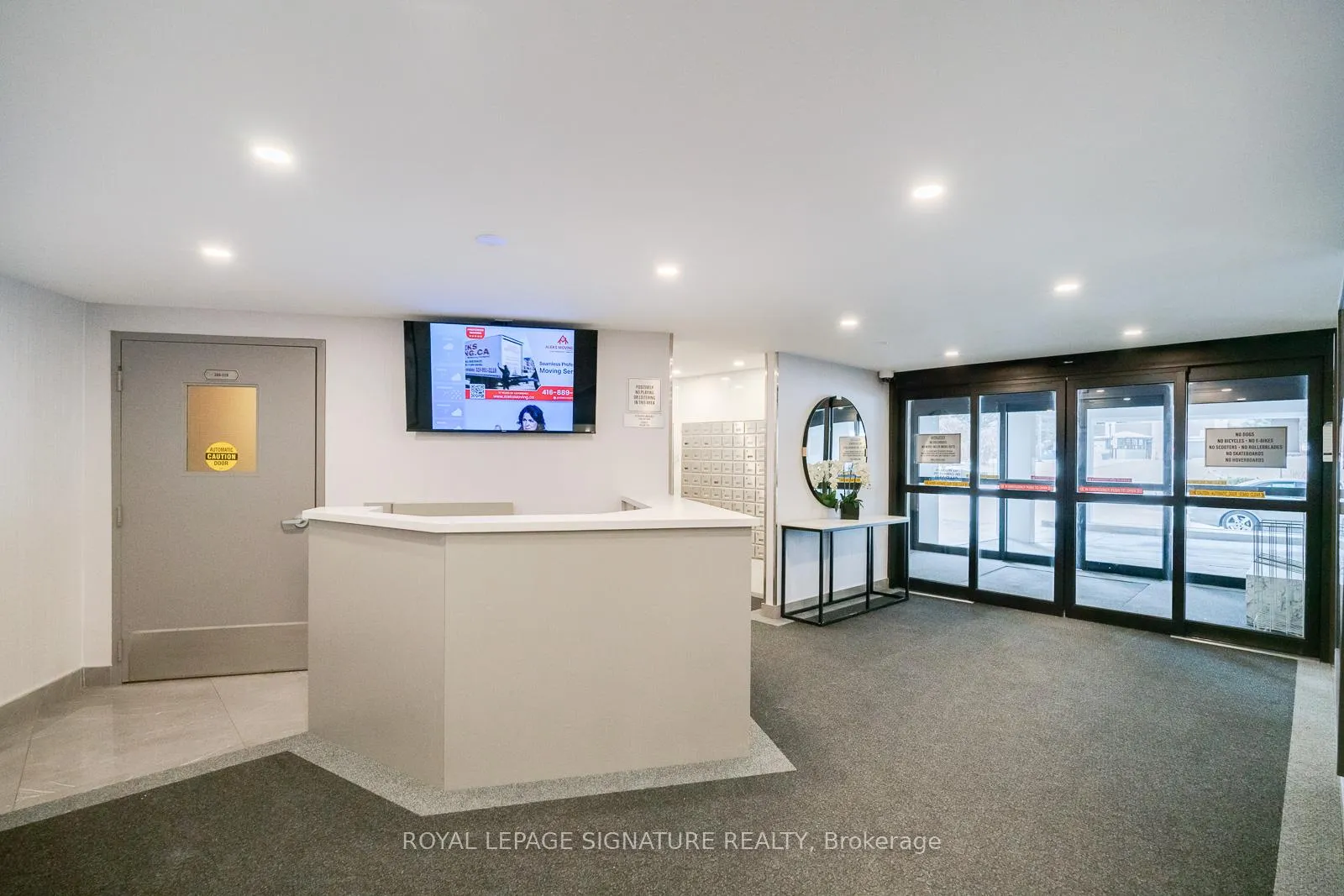 Photo 3 of Unit 1202, 10 Edgecliff Golfway, Toronto, Flemingdon Park — HOMEH