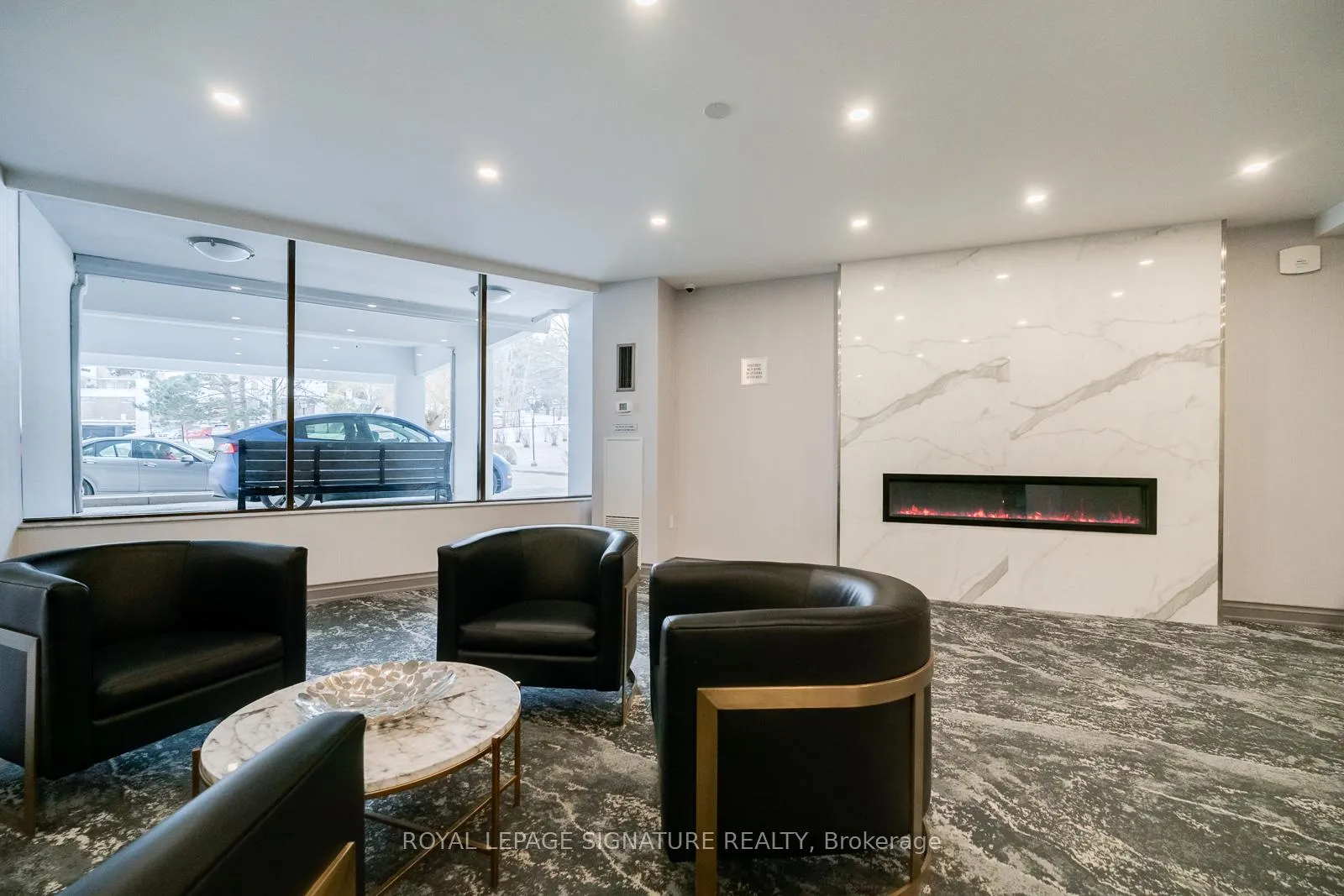 Photo 5 of Unit 1202, 10 Edgecliff Golfway, Toronto, Flemingdon Park — HOMEH