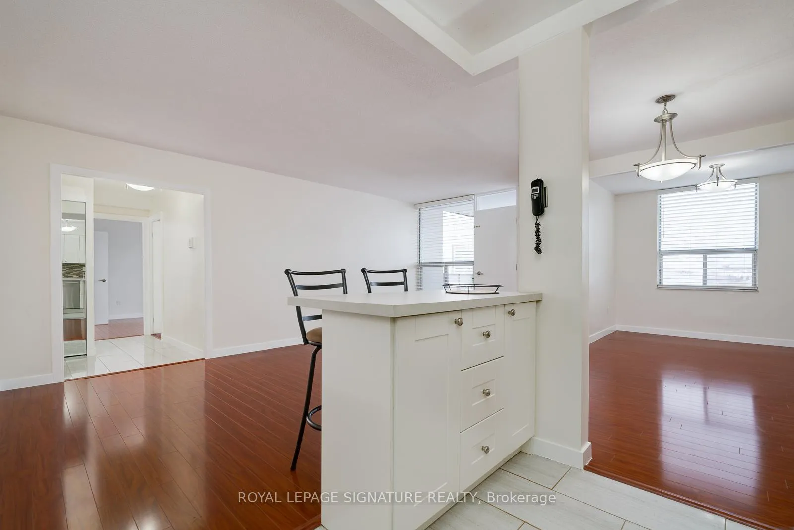 Photo 11 of Unit 1202, 10 Edgecliff Golfway, Toronto, Flemingdon Park — HOMEH