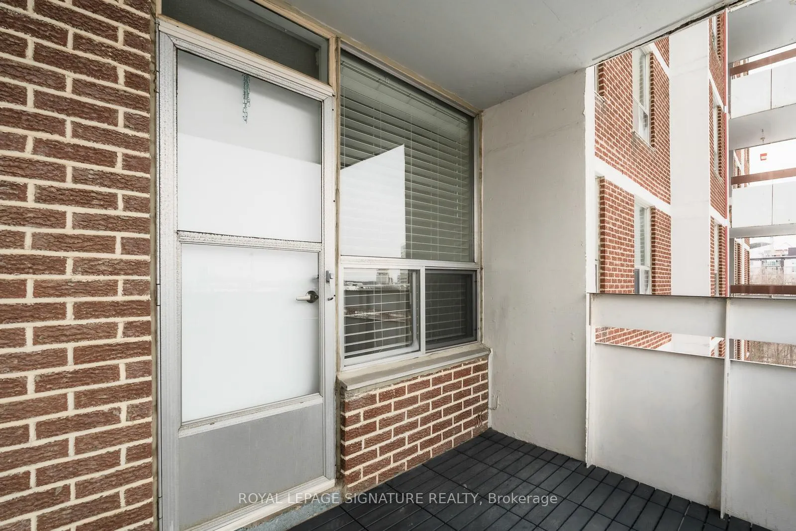 Photo 29 of Unit 1202, 10 Edgecliff Golfway, Toronto, Flemingdon Park — HOMEH
