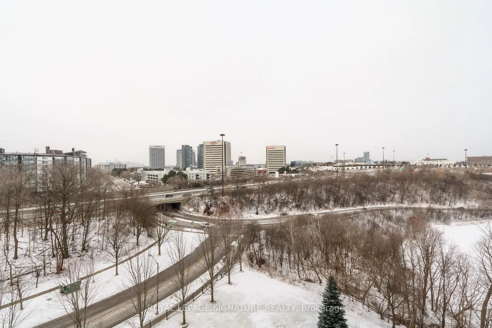 Photo 35 of Unit 1202, 10 Edgecliff Golfway, Toronto, Flemingdon Park — HOMEH