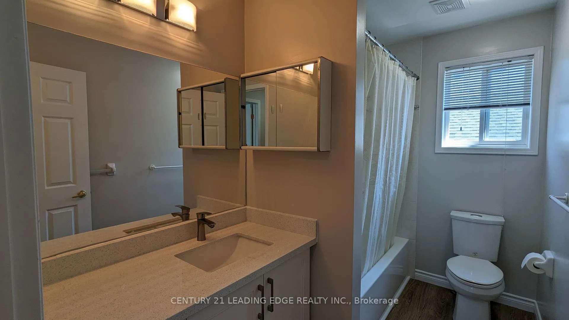 Photo 10 of 76 Srigley Street, Barrie, Holly — HOMEH