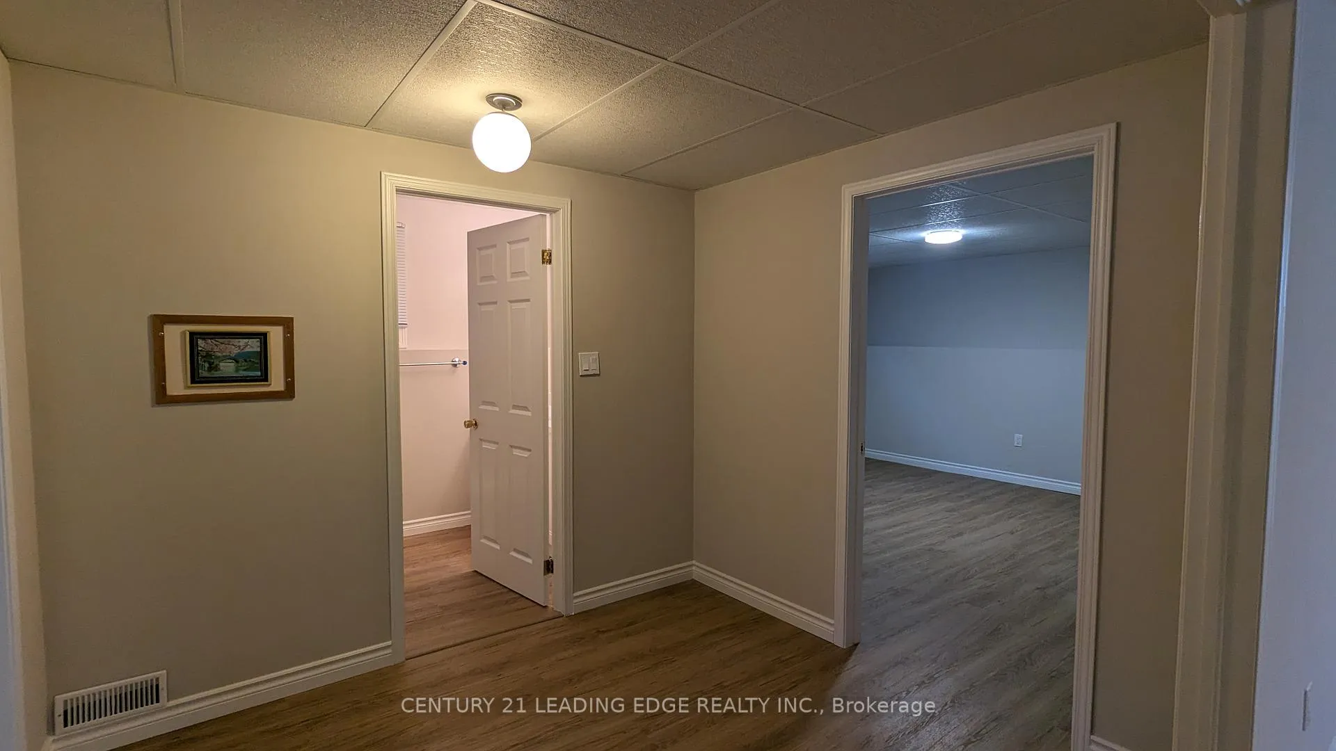 Photo 17 of 76 Srigley Street, Barrie, Holly — HOMEH