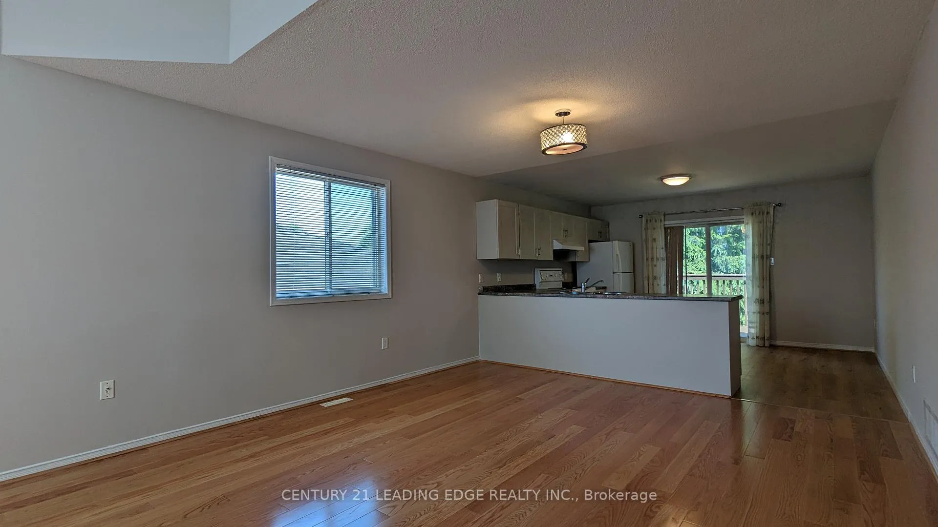 Photo 29 of 76 Srigley Street, Barrie, Holly — HOMEH