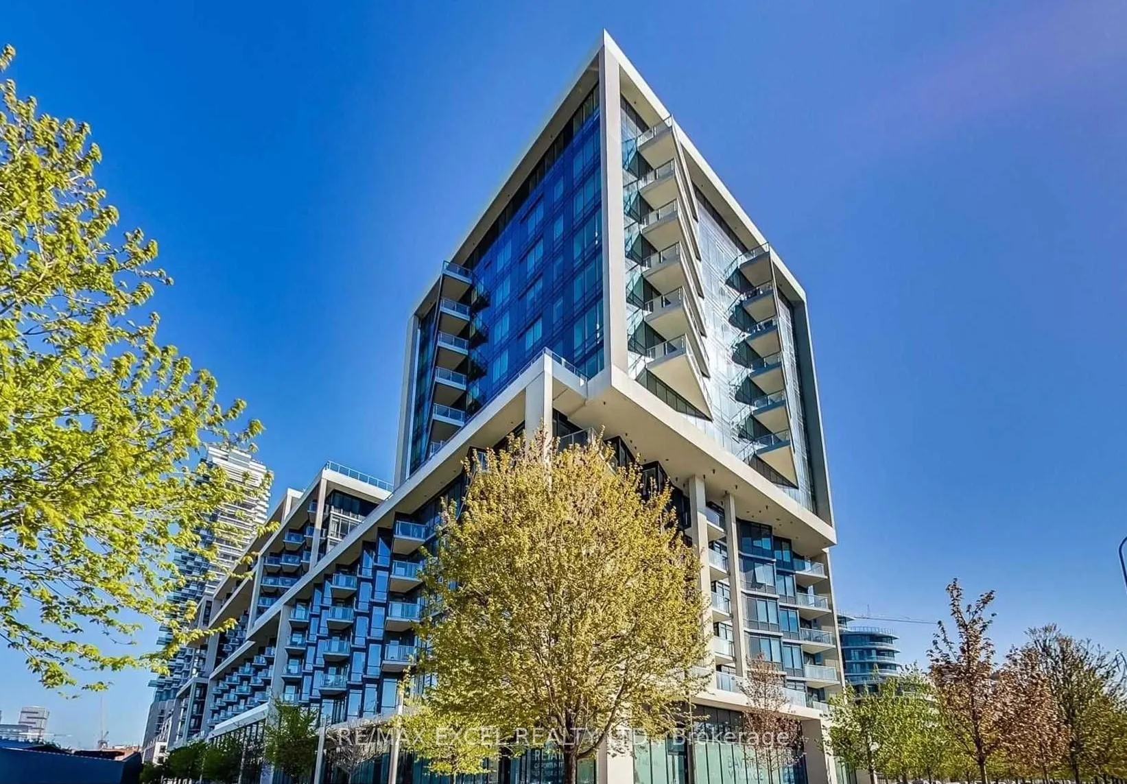 Photo 2 of Unit 629, 55 Merchants' Wharf, Toronto, Waterfront Communities — HOMEH