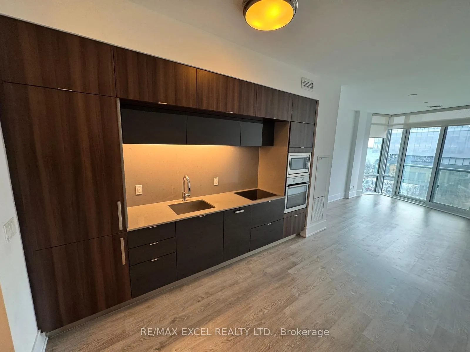 Photo 3 of Unit 629, 55 Merchants' Wharf, Toronto, Waterfront Communities — HOMEH