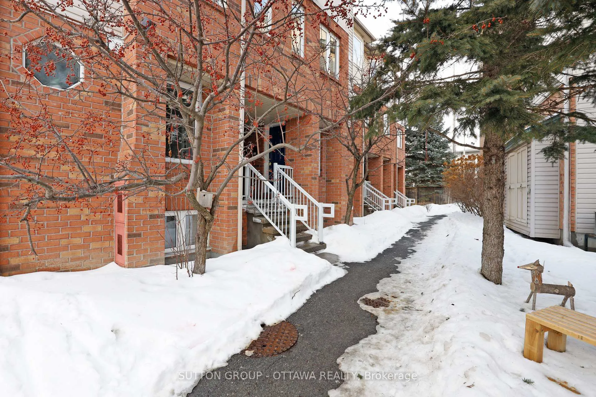 Front of 115 Tall Pines Private