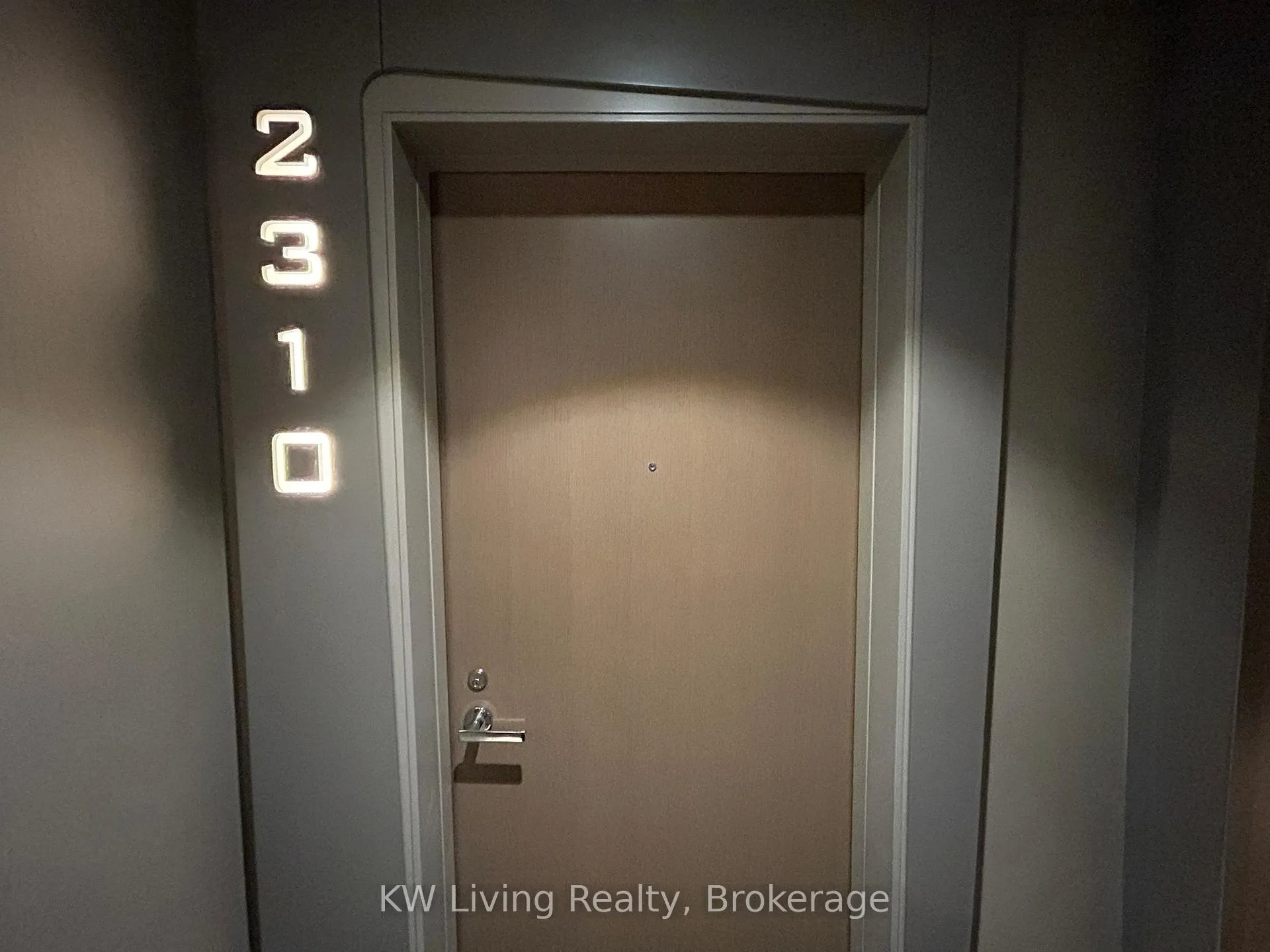 Photo 3 of Unit 2310, 1 Bloor Street E, Toronto, Church-Yonge Corridor — HOMEH