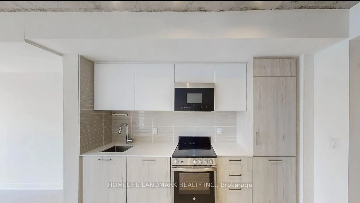 Photo 2 of Unit 702, 65 Mutual Street, Toronto, Church-Yonge Corridor — HOMEH