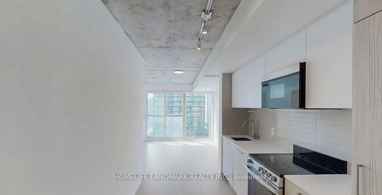 Photo 4 of Unit 702, 65 Mutual Street, Toronto, Church-Yonge Corridor — HOMEH
