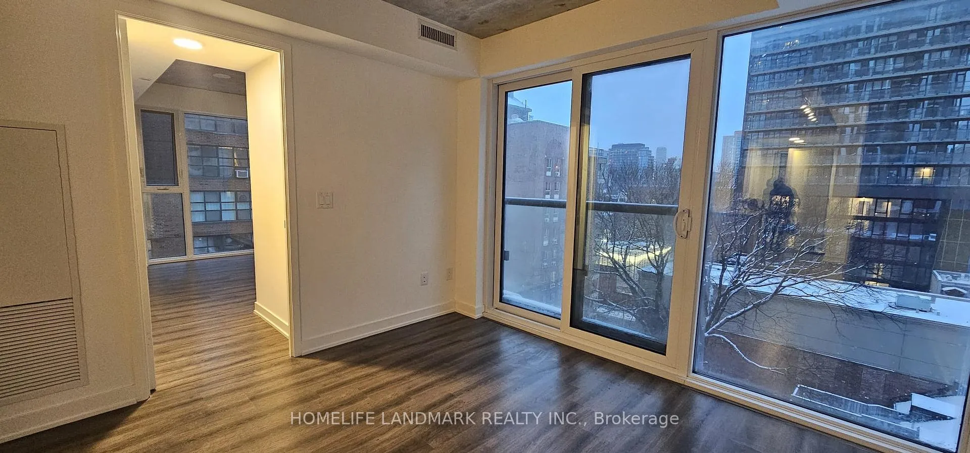 Photo 7 of Unit 702, 65 Mutual Street, Toronto, Church-Yonge Corridor — HOMEH