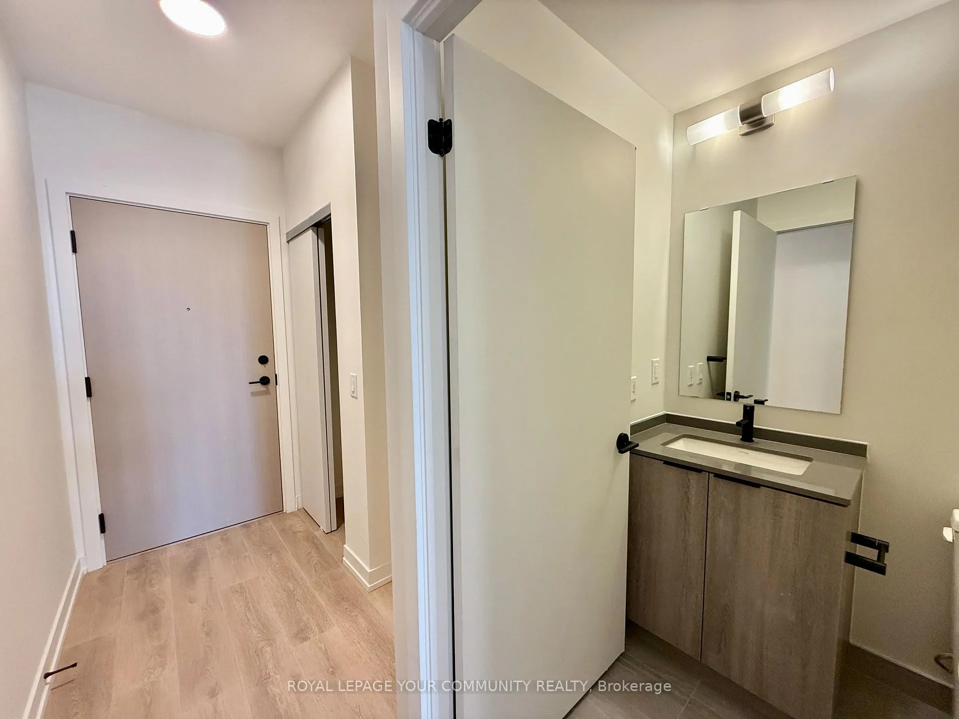 Photo 4 of Unit UPH 07, 181 Sterling Road, Toronto, Dufferin Grove — HOMEH