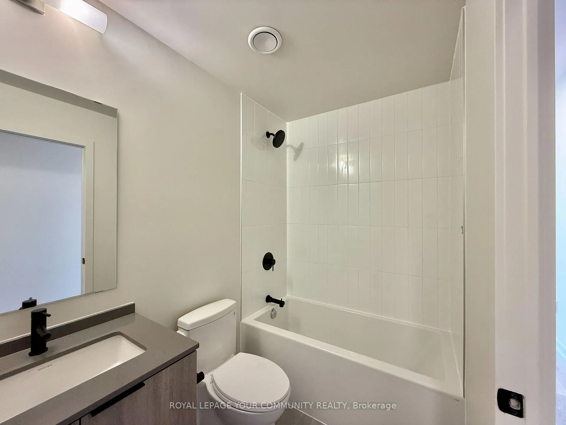 Photo 5 of Unit UPH 07, 181 Sterling Road, Toronto, Dufferin Grove — HOMEH
