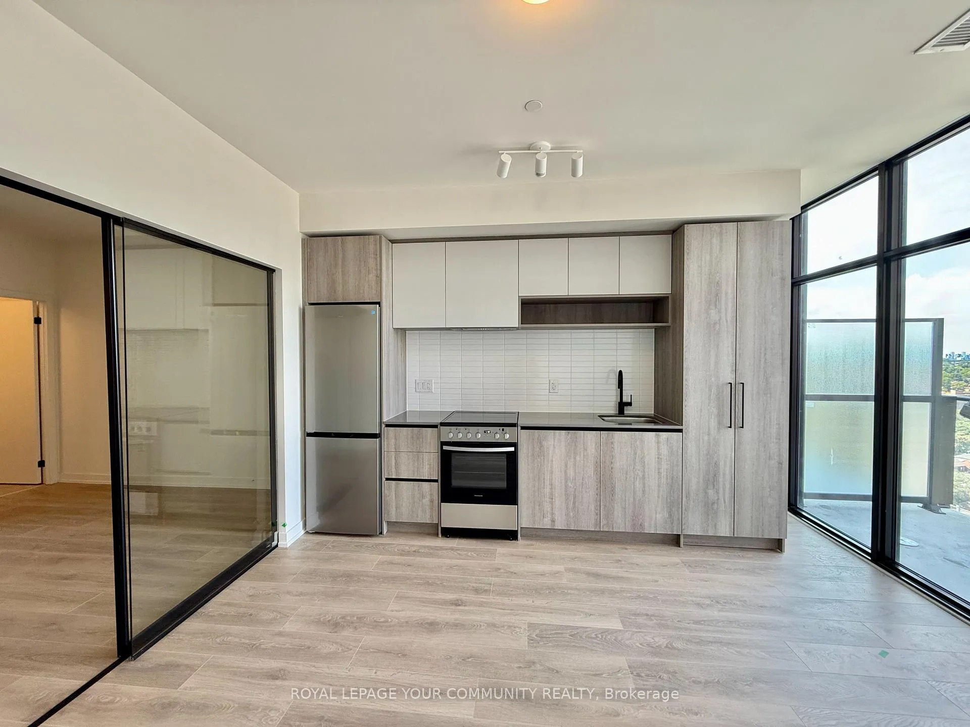 Photo 15 of Unit UPH 07, 181 Sterling Road, Toronto, Dufferin Grove — HOMEH