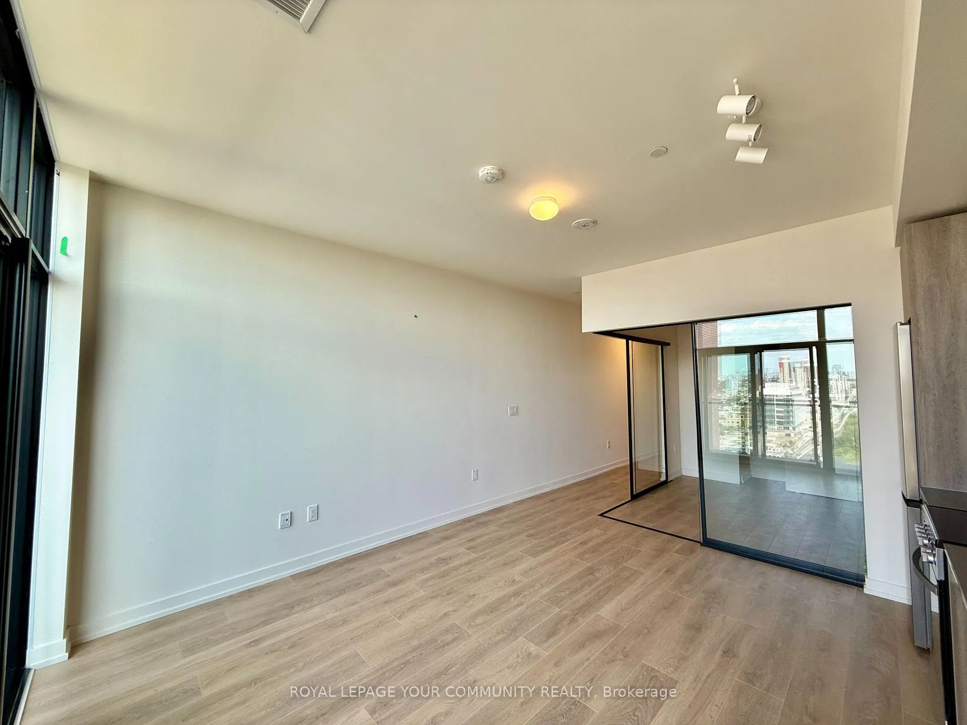 Photo 16 of Unit UPH 07, 181 Sterling Road, Toronto, Dufferin Grove — HOMEH