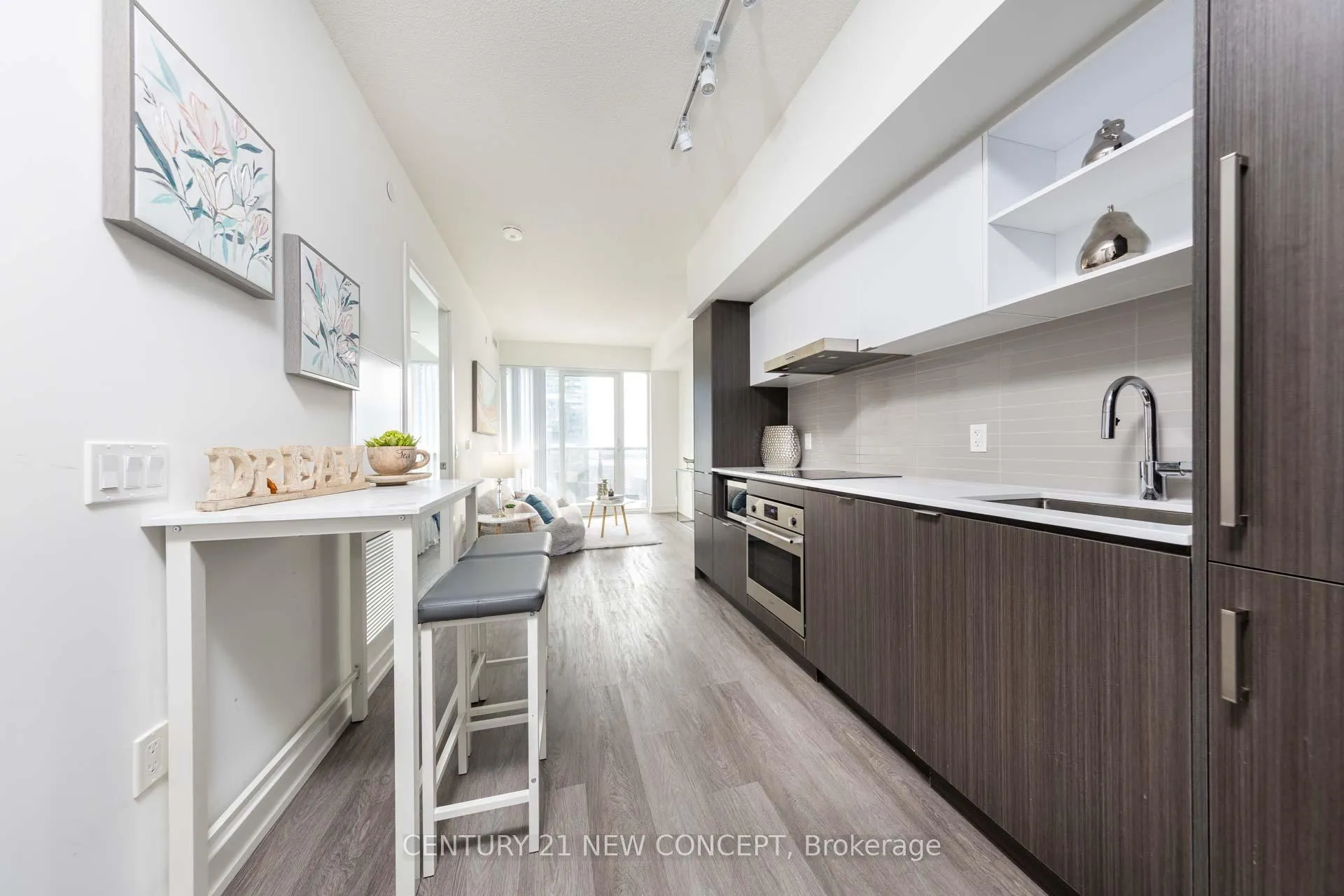 Photo 7 of Unit 2710, 55 Cooper Street, Toronto, Waterfront Communities — HOMEH