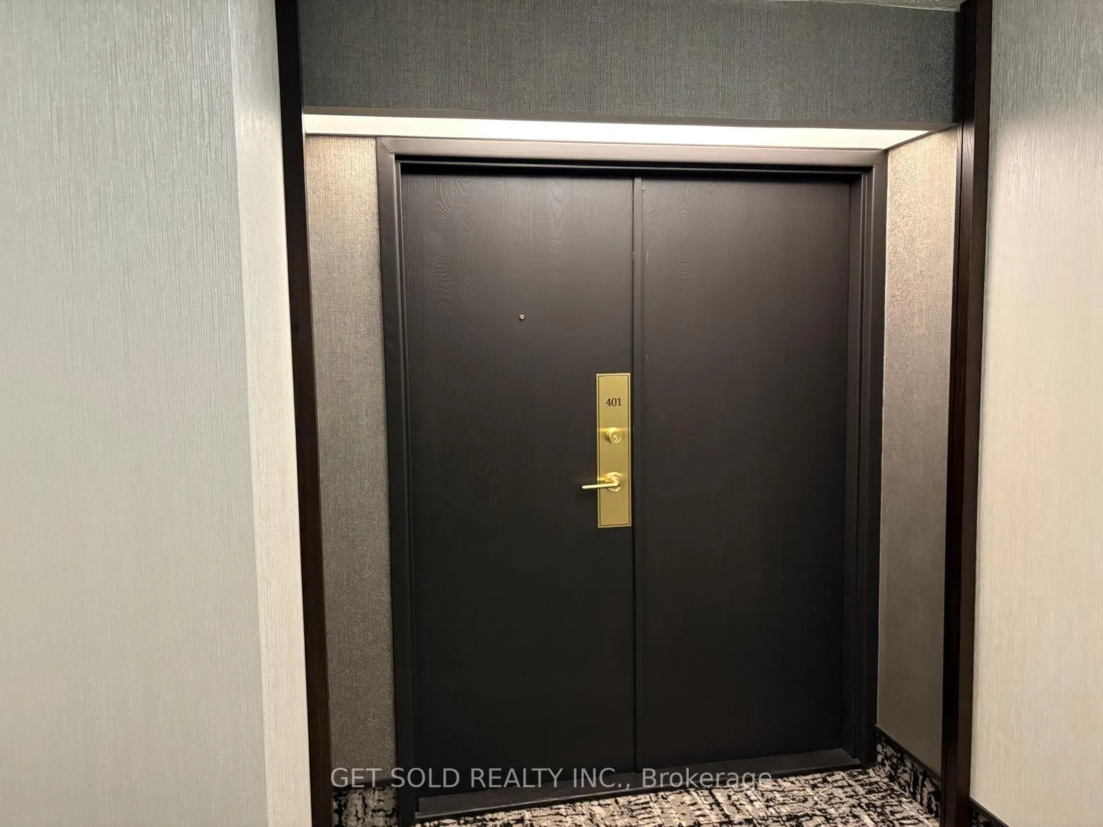Photo 2 of Unit 401, 280 Simcoe Street, Toronto, University — HOMEH