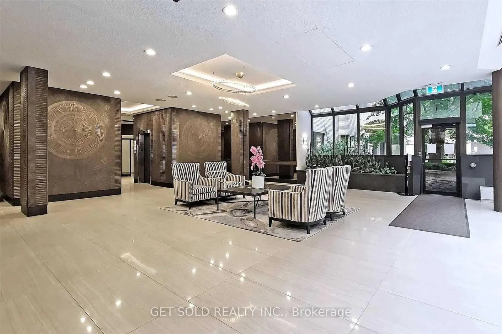 Photo 13 of Unit 401, 280 Simcoe Street, Toronto, University — HOMEH