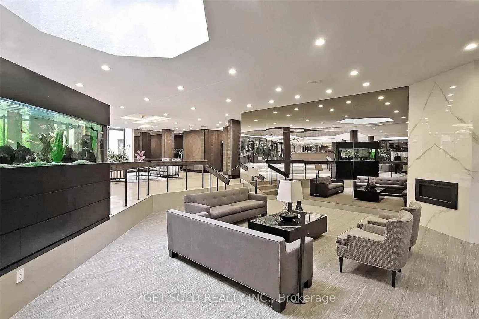 Photo 15 of Unit 401, 280 Simcoe Street, Toronto, University — HOMEH