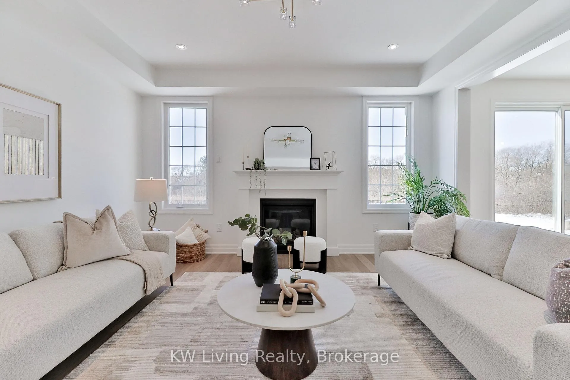 Photo 7 of 18 Berczy Manor Crescent, Markham, Victoria Square — HOMEH