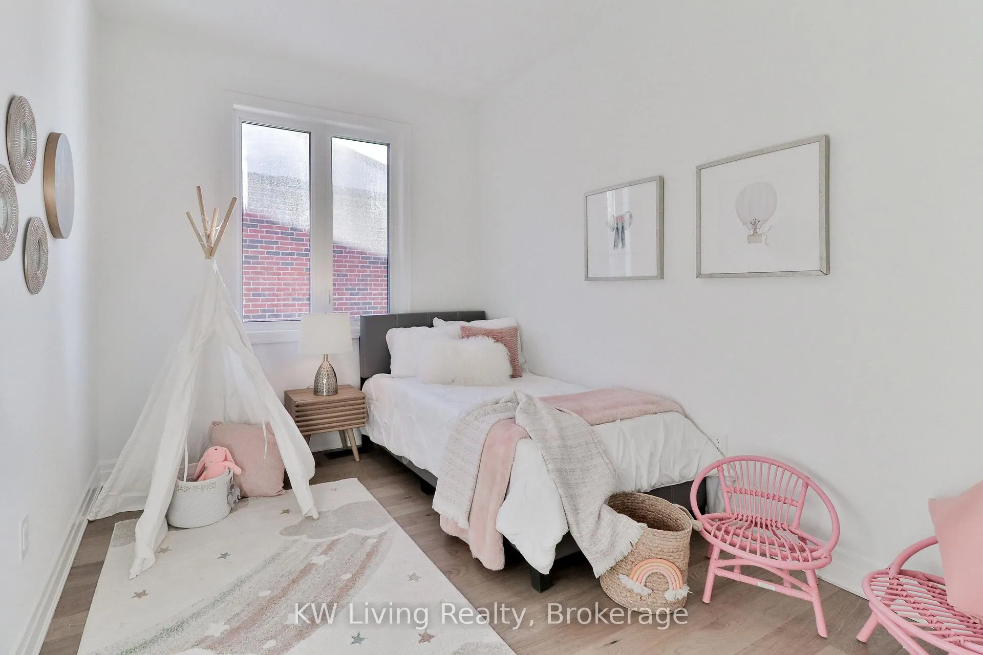 Photo 21 of 18 Berczy Manor Crescent, Markham, Victoria Square — HOMEH